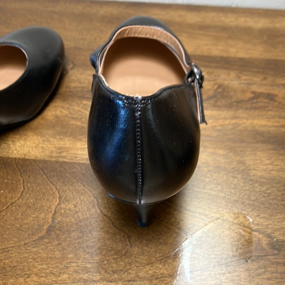 NWOT City Classified Mary Jane strap heeled shoes - Picture 10 of 11